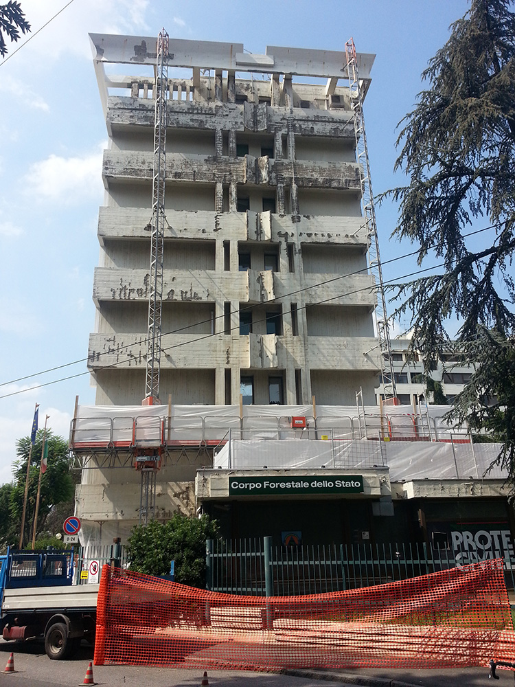 Bologna Viale Silvani 6, sede Regione Emilia 04