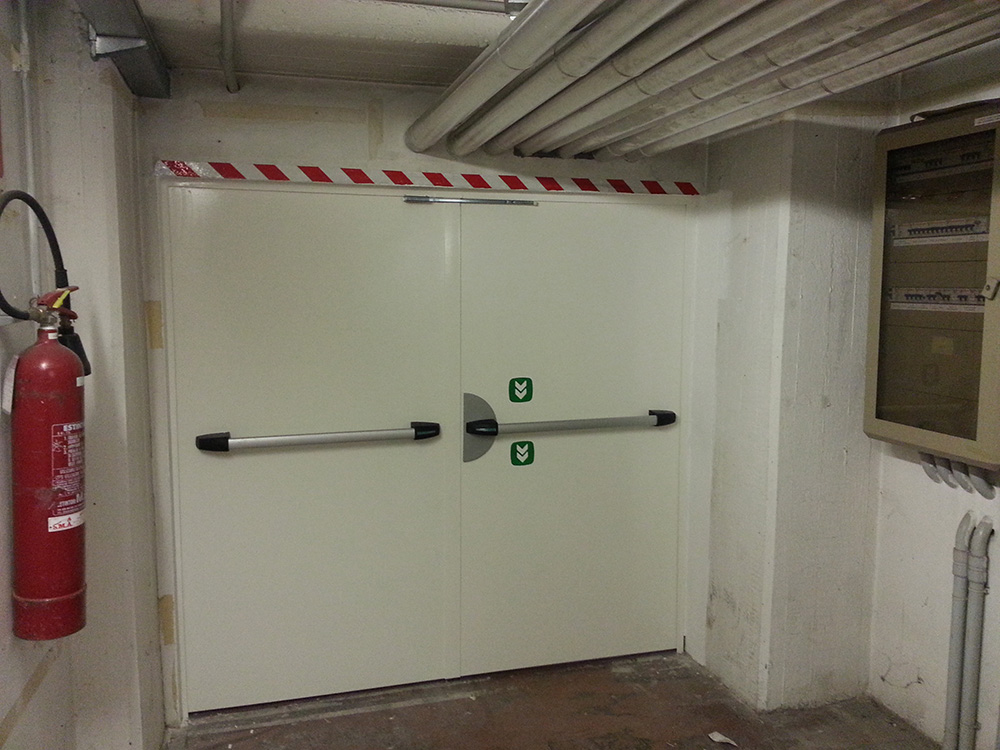 Forniture Posa Porte REI